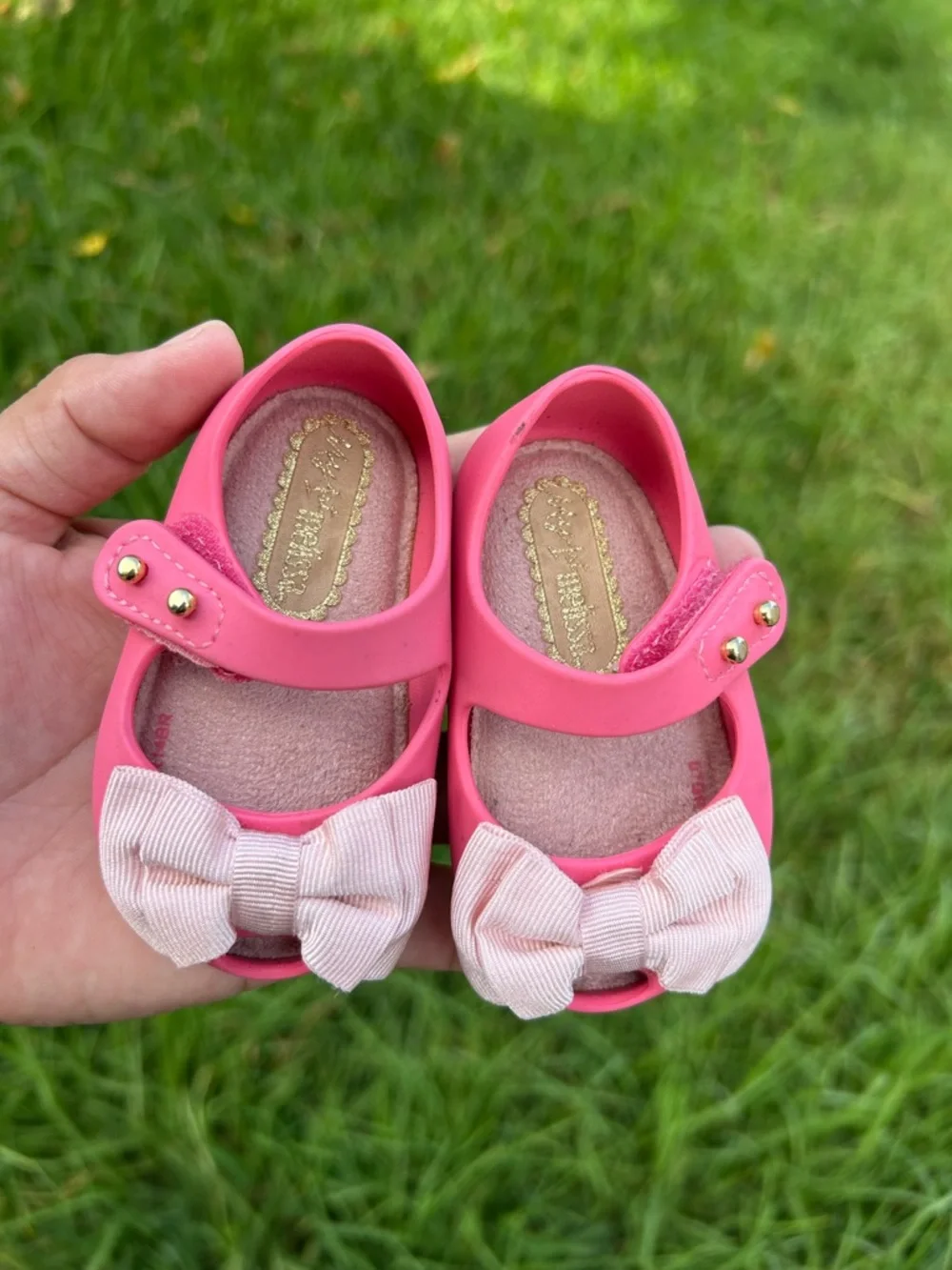 Pink Girls' Bow Mary Jane Shoes - Kids